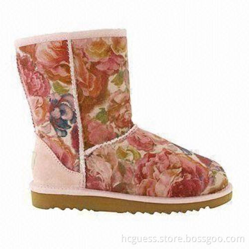 Sheepskin snow boots